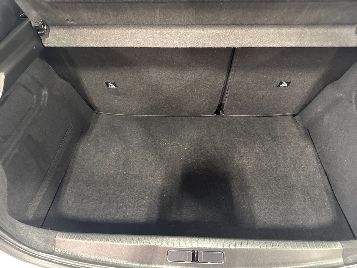 Used Peugeot 208 2022 for sale - 76999260: Photo 17