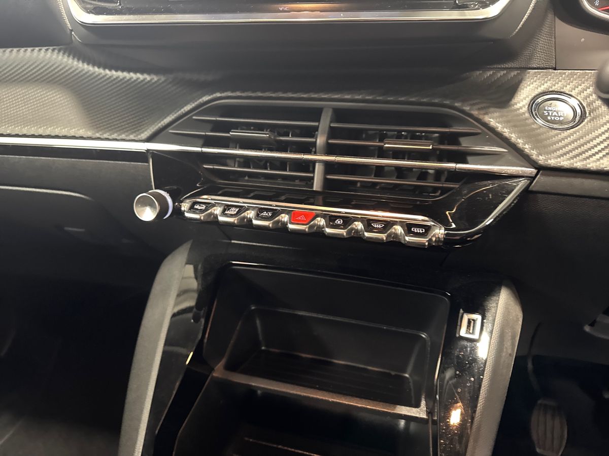 Used Peugeot 208 2022 for sale - 76999260: Photo 26