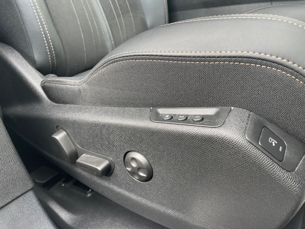 Used Peugeot 3008 2024 for sale - 76623565: Photo 34