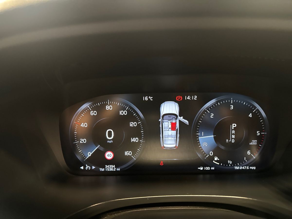 Used Volvo V60 2020 for sale - 76871339: Photo 23