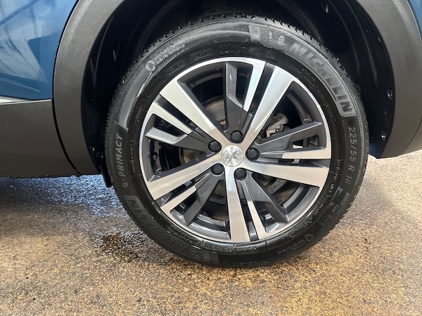 Used Peugeot 5008 2023 for sale - 76203925: Photo 15