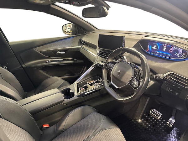 Used Peugeot 5008 2023 for sale - 76203925: Photo 22