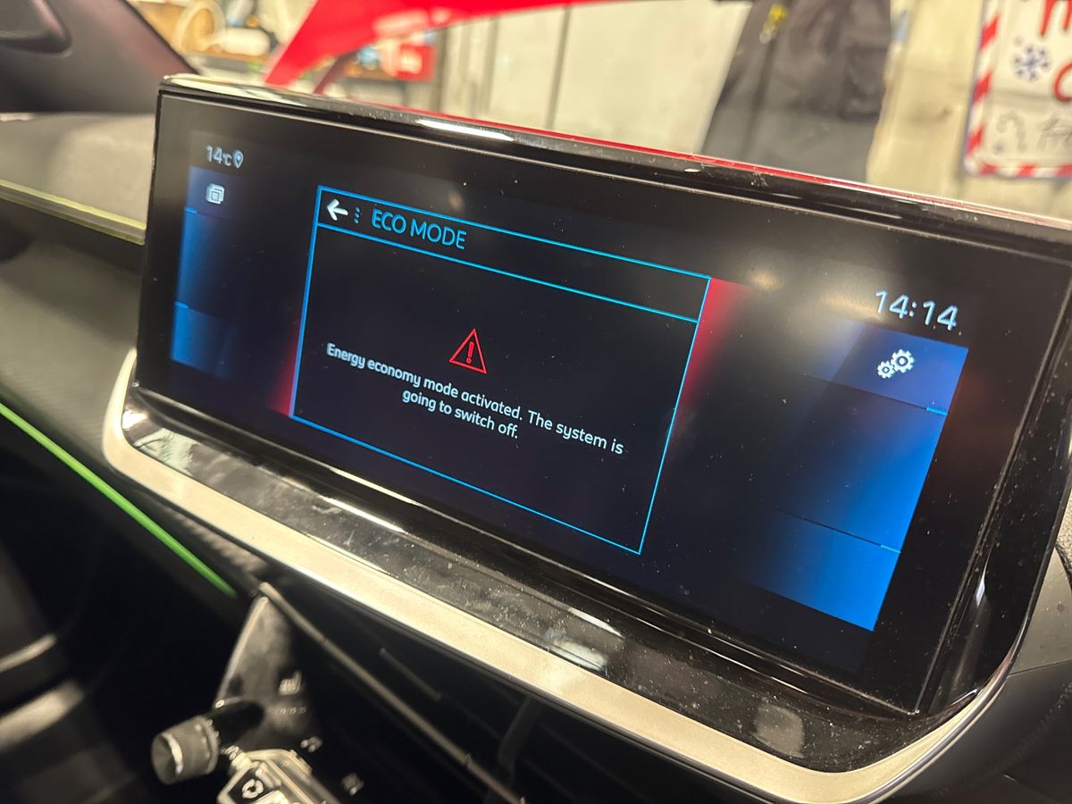 Used Peugeot 2008 2023 for sale - 78055212: Photo 25