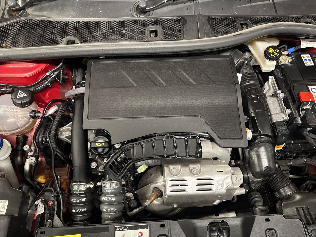 Used Peugeot 2008 2023 for sale - 78055212: Photo 33