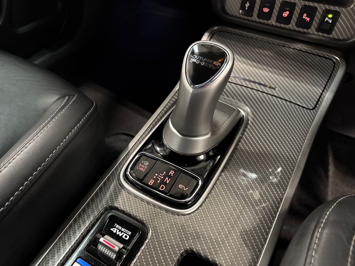 Used Mitsubishi Outlander 2018 for sale - 76539951: Photo 27