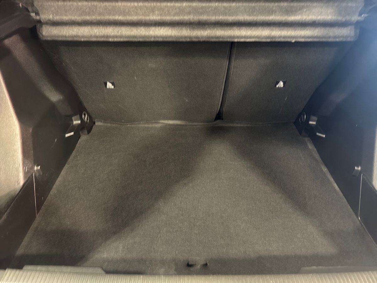 Used Peugeot 2008 2023 for sale - 77581235: Photo 17