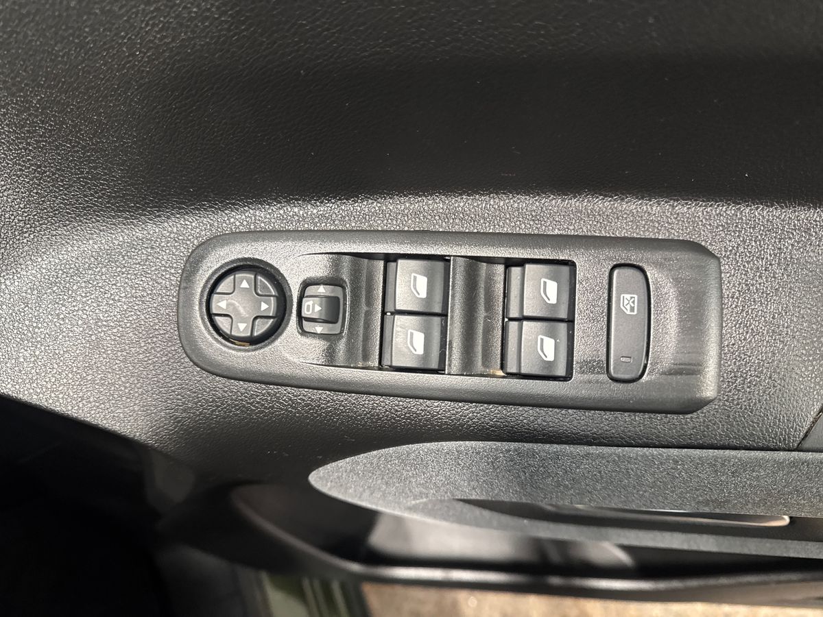 Used Peugeot Rifter 2025 for sale - 77826411: Photo 24