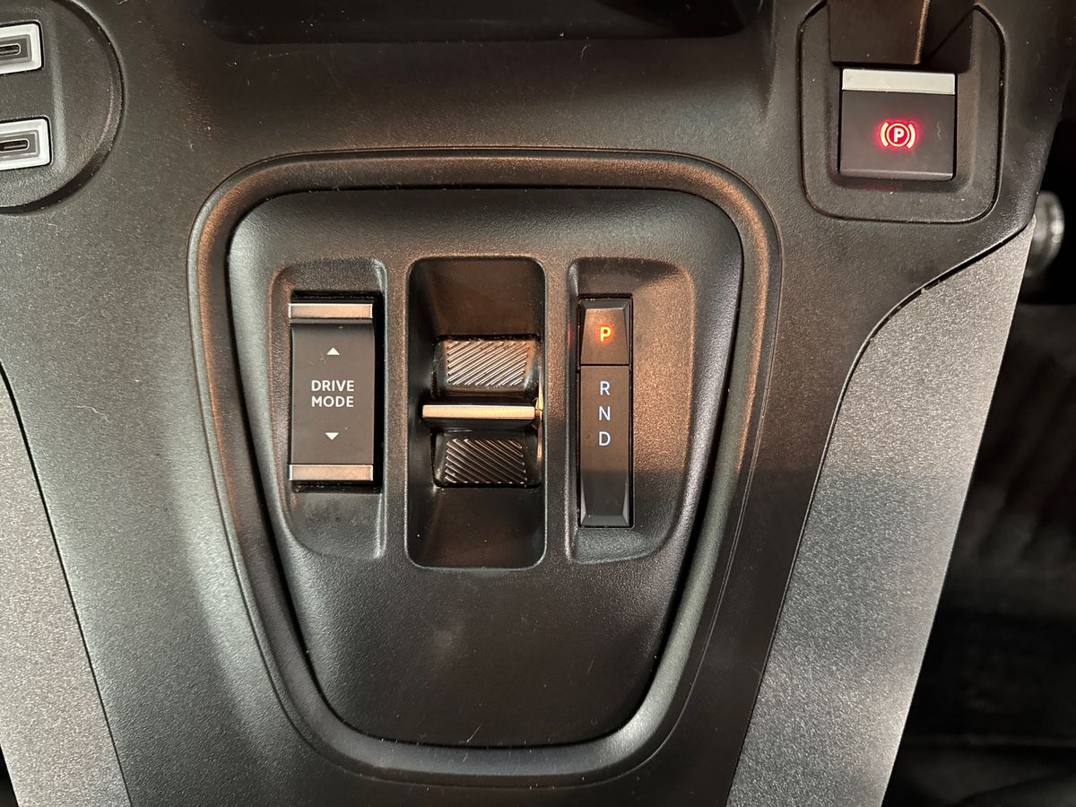 Used Peugeot Rifter 2025 for sale - 77826411: Photo 27