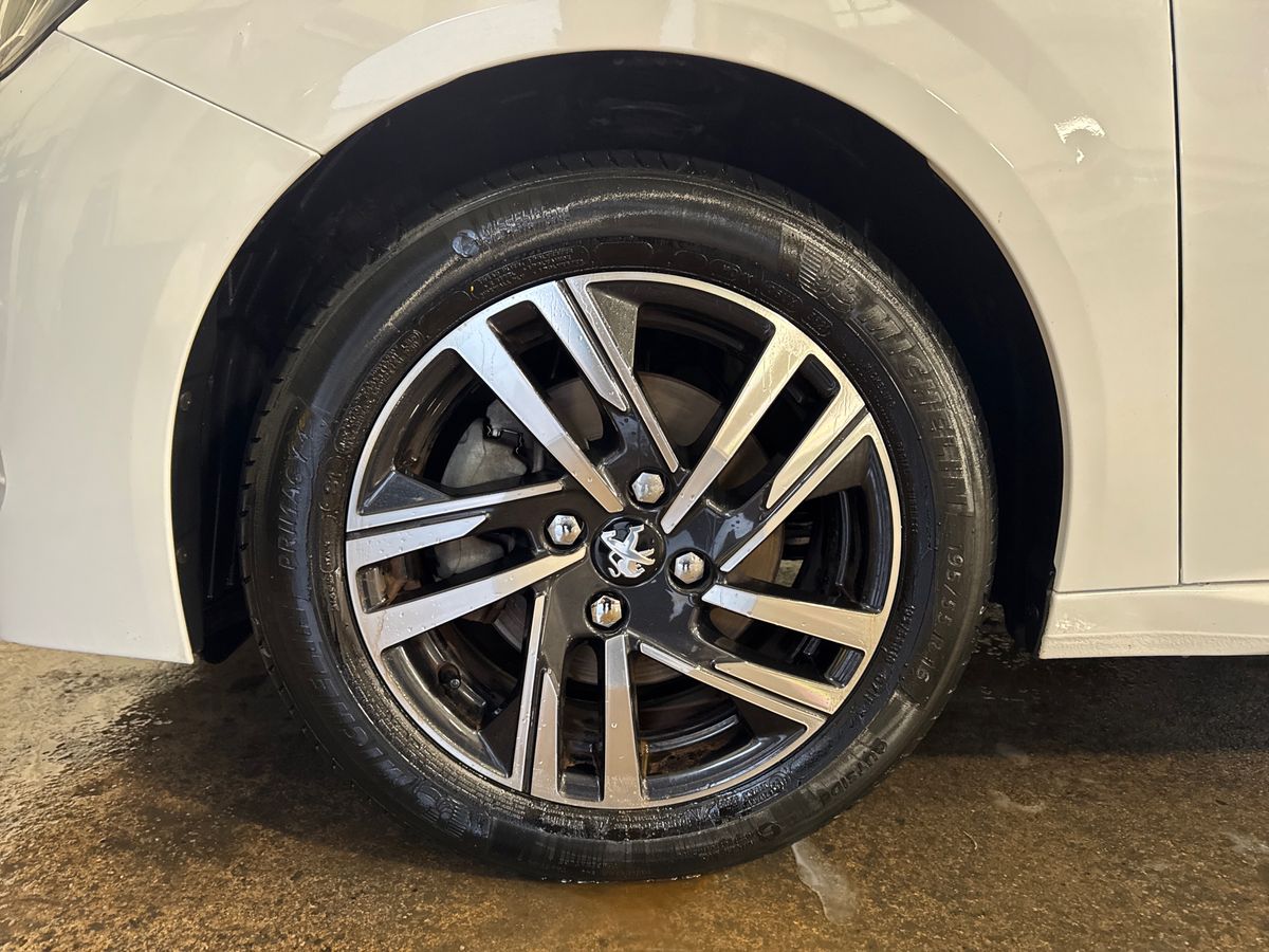 Used Peugeot 208 2021 for sale - 76871666: Photo 10