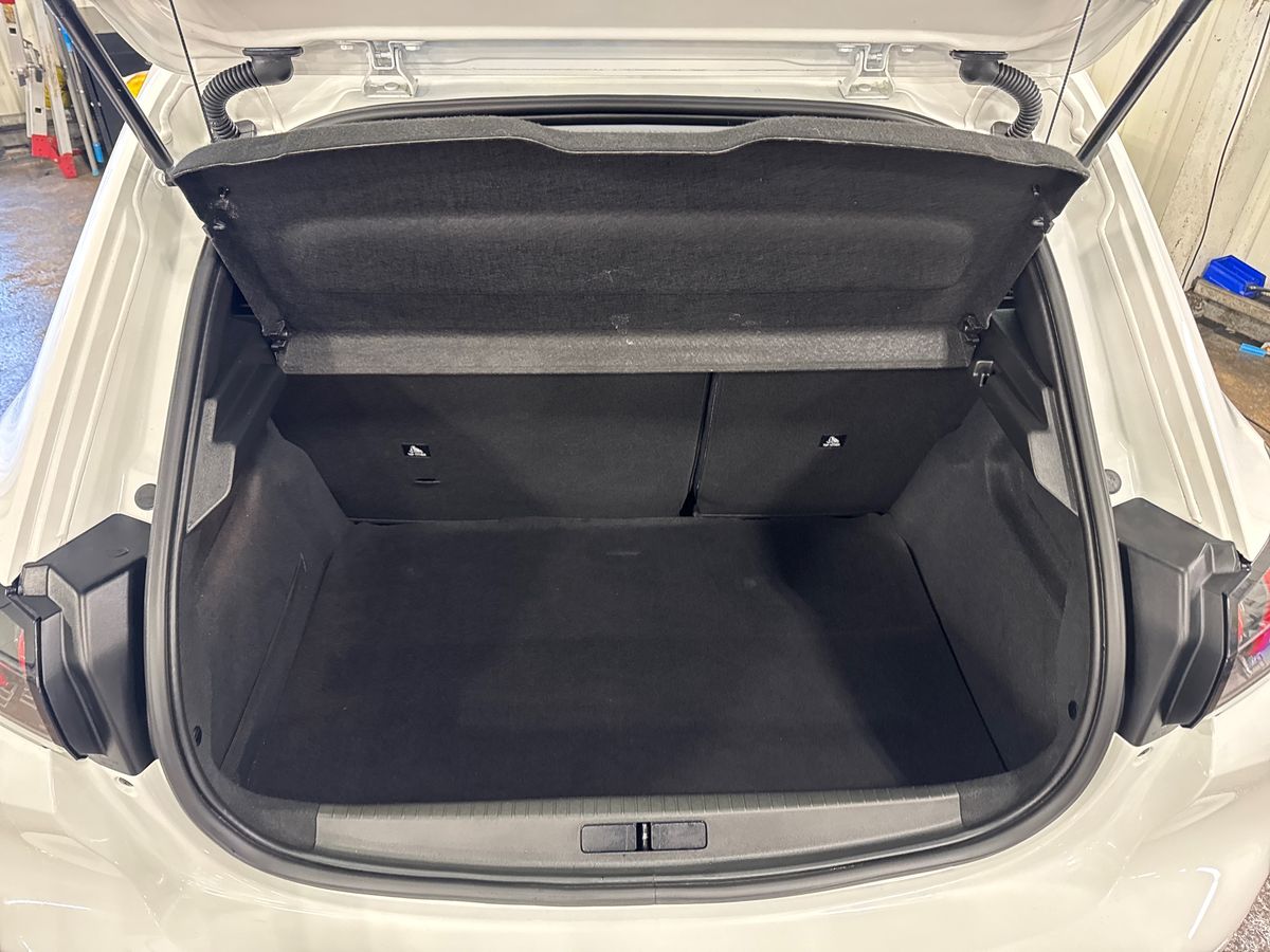 Used Peugeot 208 2021 for sale - 76871666: Photo 13