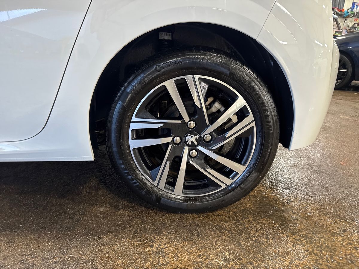 Used Peugeot 208 2021 for sale - 76452346: Photo 11