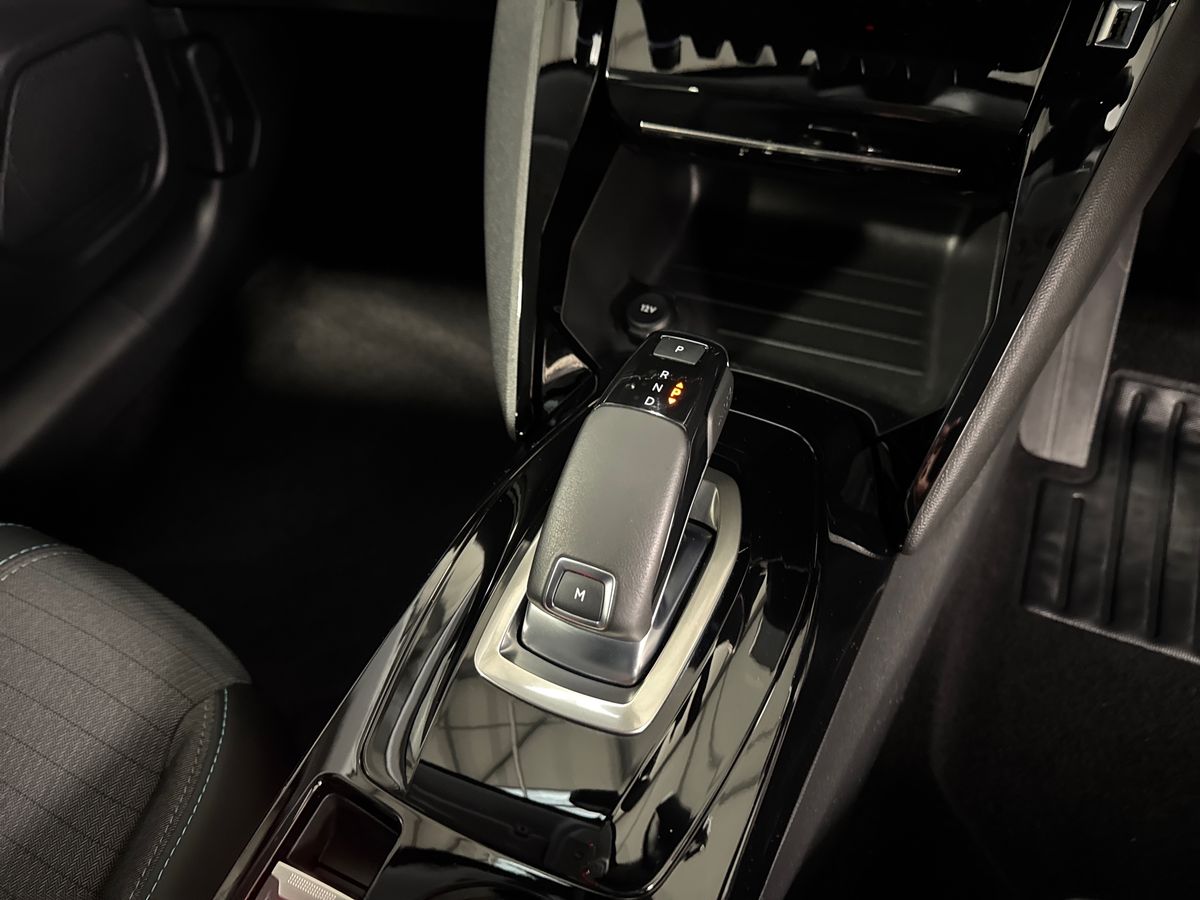 Used Peugeot 208 2021 for sale - 76452346: Photo 22