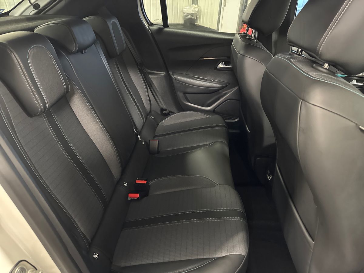 Used Peugeot 208 2021 for sale - 76452346: Photo 23