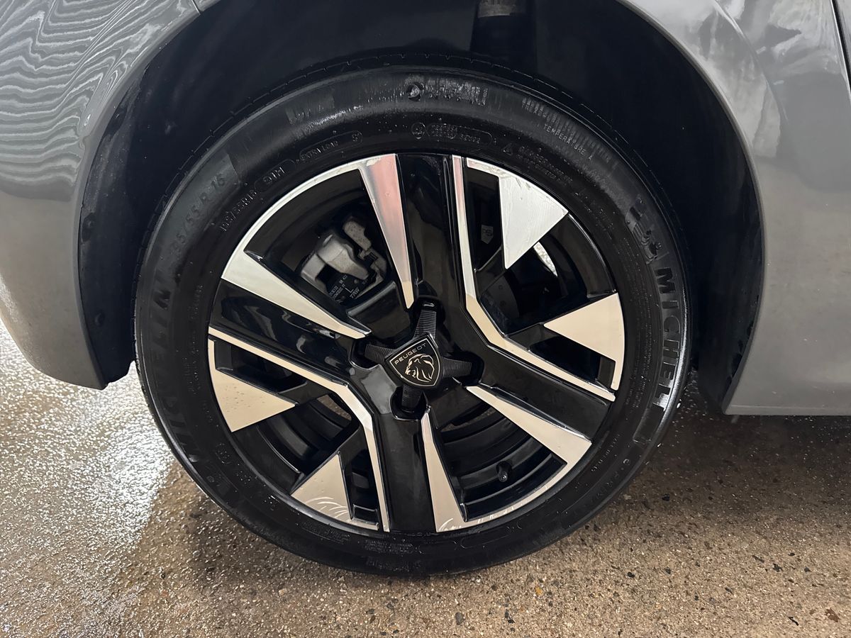 Used Peugeot 208 2024 for sale - 76872349: Photo 13