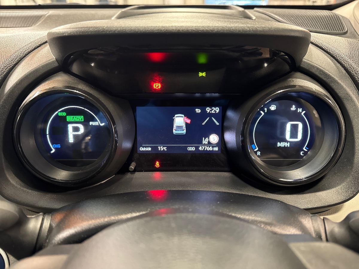 Used Toyota Yaris 2022 for sale - 76870913: Photo 23