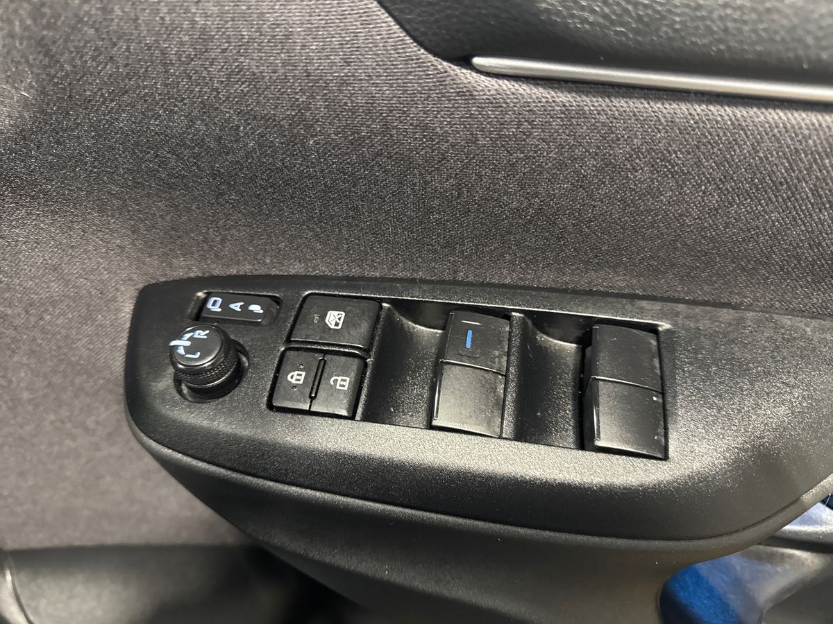 Used Toyota Yaris 2022 for sale - 76870913: Photo 24