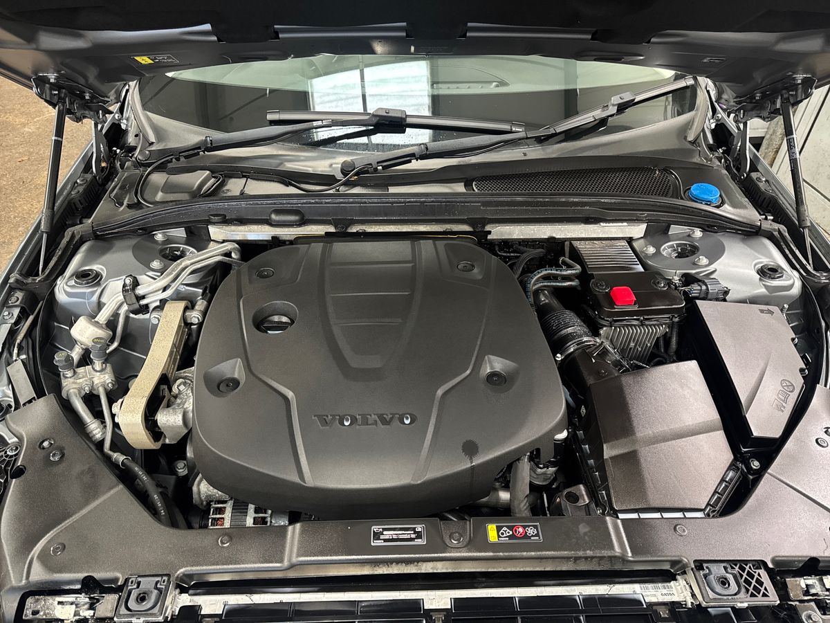 Used Volvo V60 2020 for sale - 76261535: Photo 33