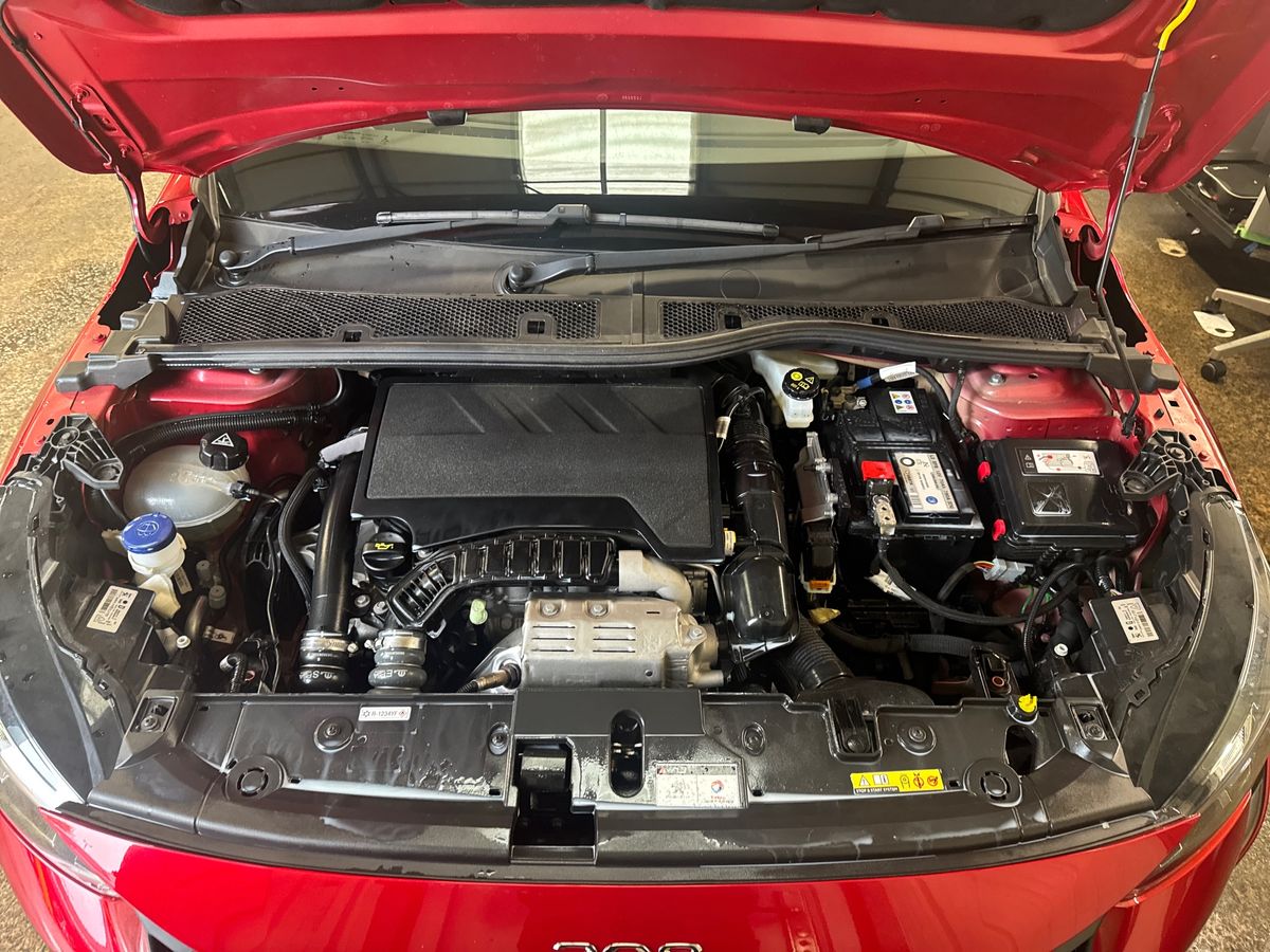 Vehicle 33
