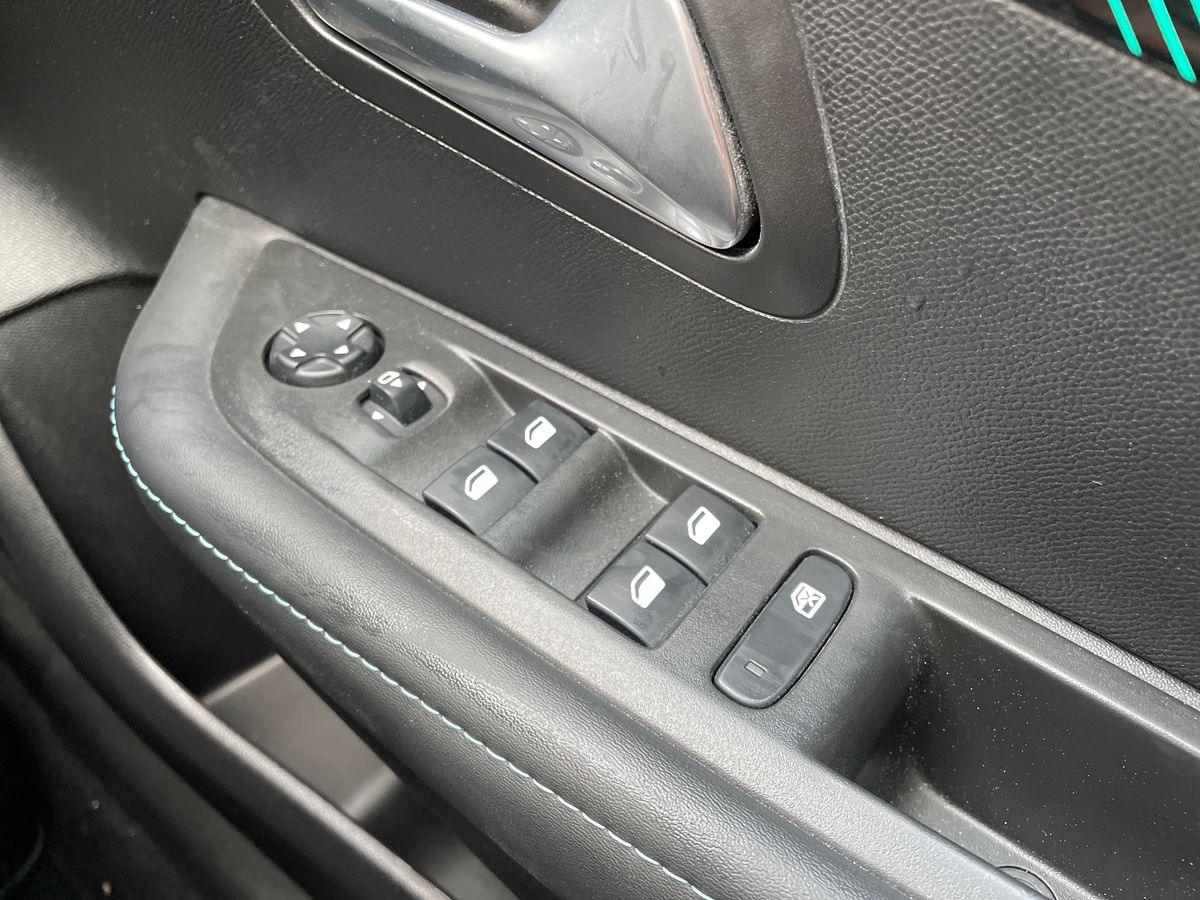 Used Peugeot 208 2021 for sale - 76817704: Photo 24