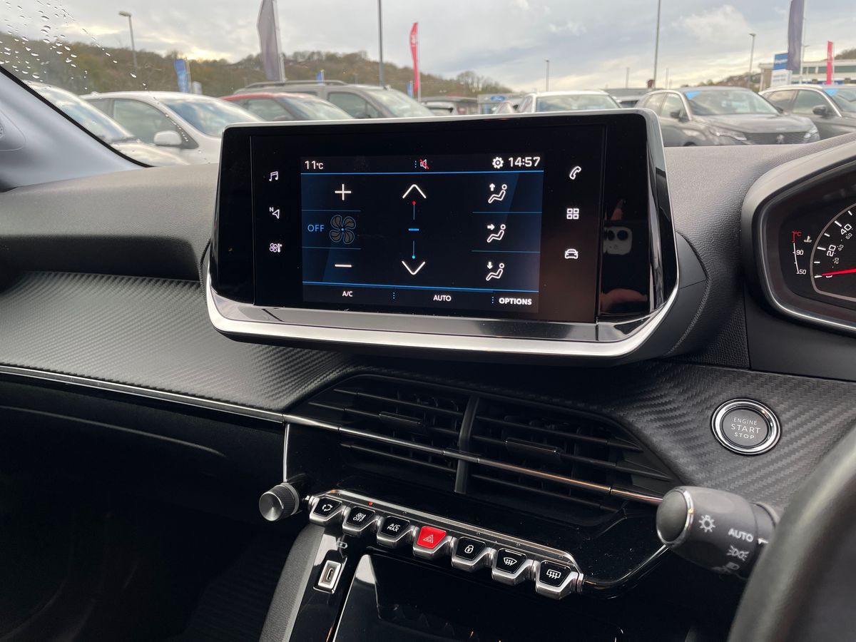 Used Peugeot 208 2021 for sale - 76817704: Photo 26