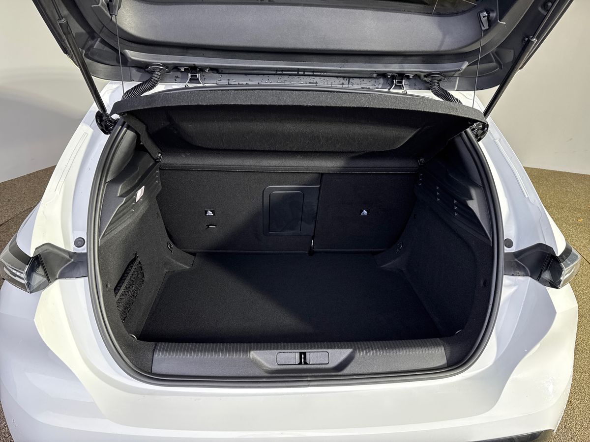 Used Peugeot 308 2022 for sale - 77366896: Photo 17