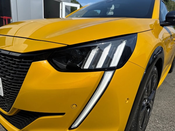 Used Peugeot 208 2022 for sale - 75610620: Photo 32
