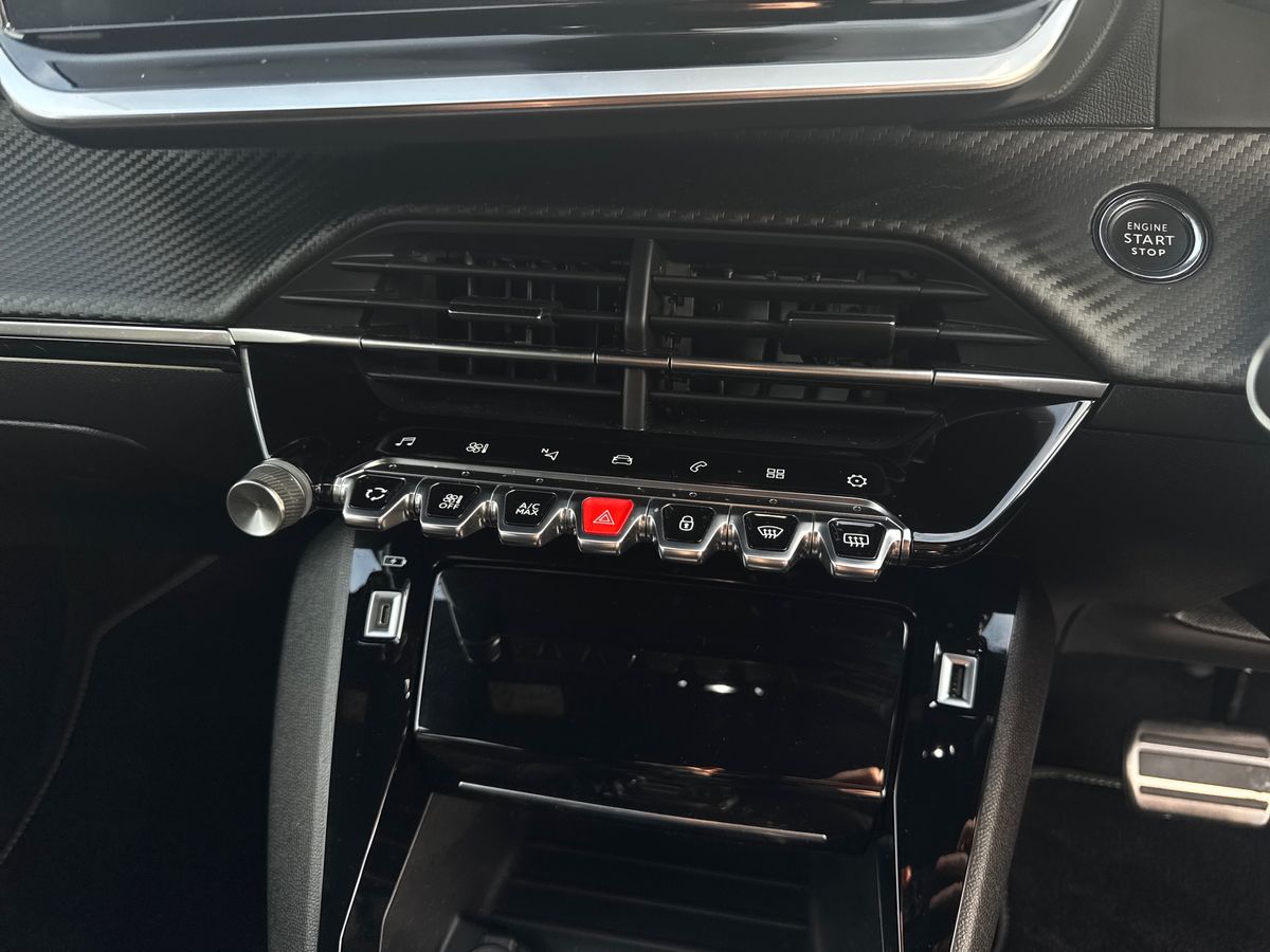 Used Peugeot 2008 2022 for sale - 77133862: Photo 26