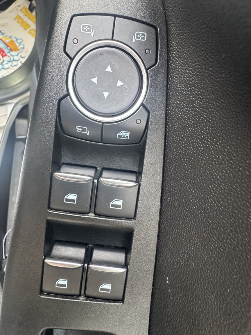 Used Ford Fiesta 2020 for sale - 77409510: Photo 17