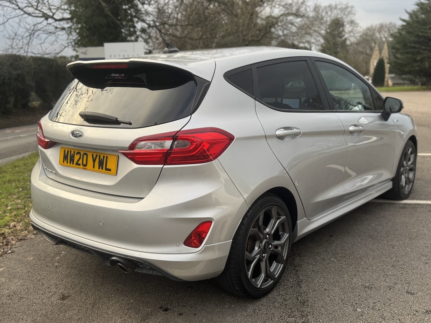 Used Ford Fiesta 2020 for sale - 77409510: Photo 2