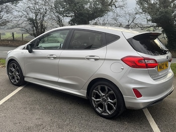 Used Ford Fiesta 2020 for sale - 77409510: Photo
