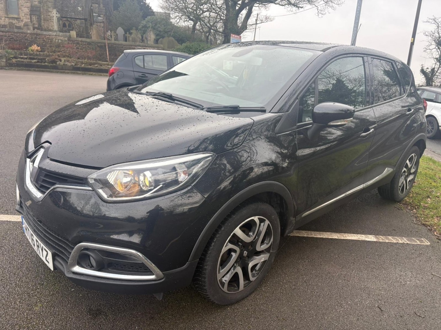 Used Renault Captur 2016 for sale - 77567472: Photo 3