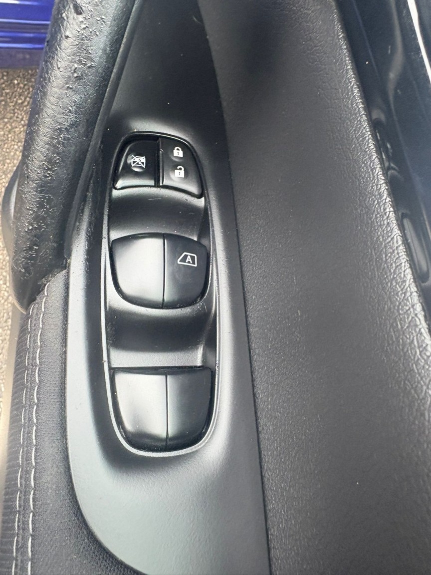 Used Nissan Qashqai 2015 for sale - 77438228: Photo 14