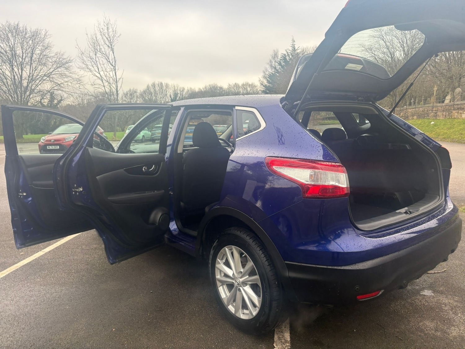 Used Nissan Qashqai 2015 for sale - 77438228: Photo 19