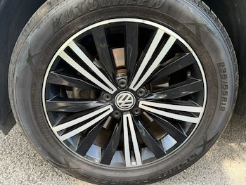 Used Volkswagen Tiguan 2018 for sale - 78852555: Photo