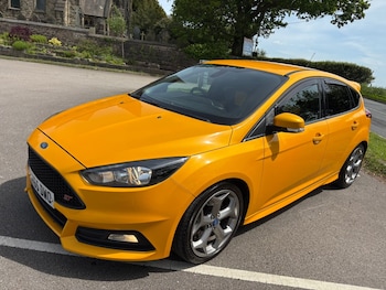 Used Ford Focus 2016 for sale - 78775759: Photo
