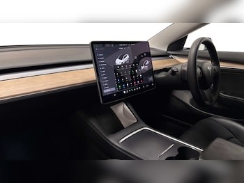 Used Tesla Model 3 2022 for sale - 78870318: Photo