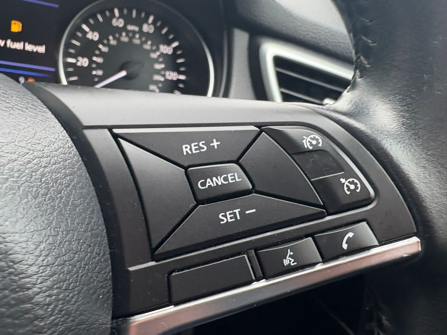 Used Nissan Qashqai 2019 for sale - 77438422: Photo 17