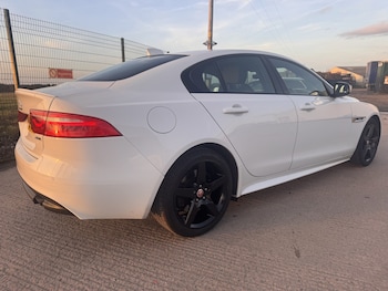 Used Jaguar XE 2019 for sale - 79004443: Photo