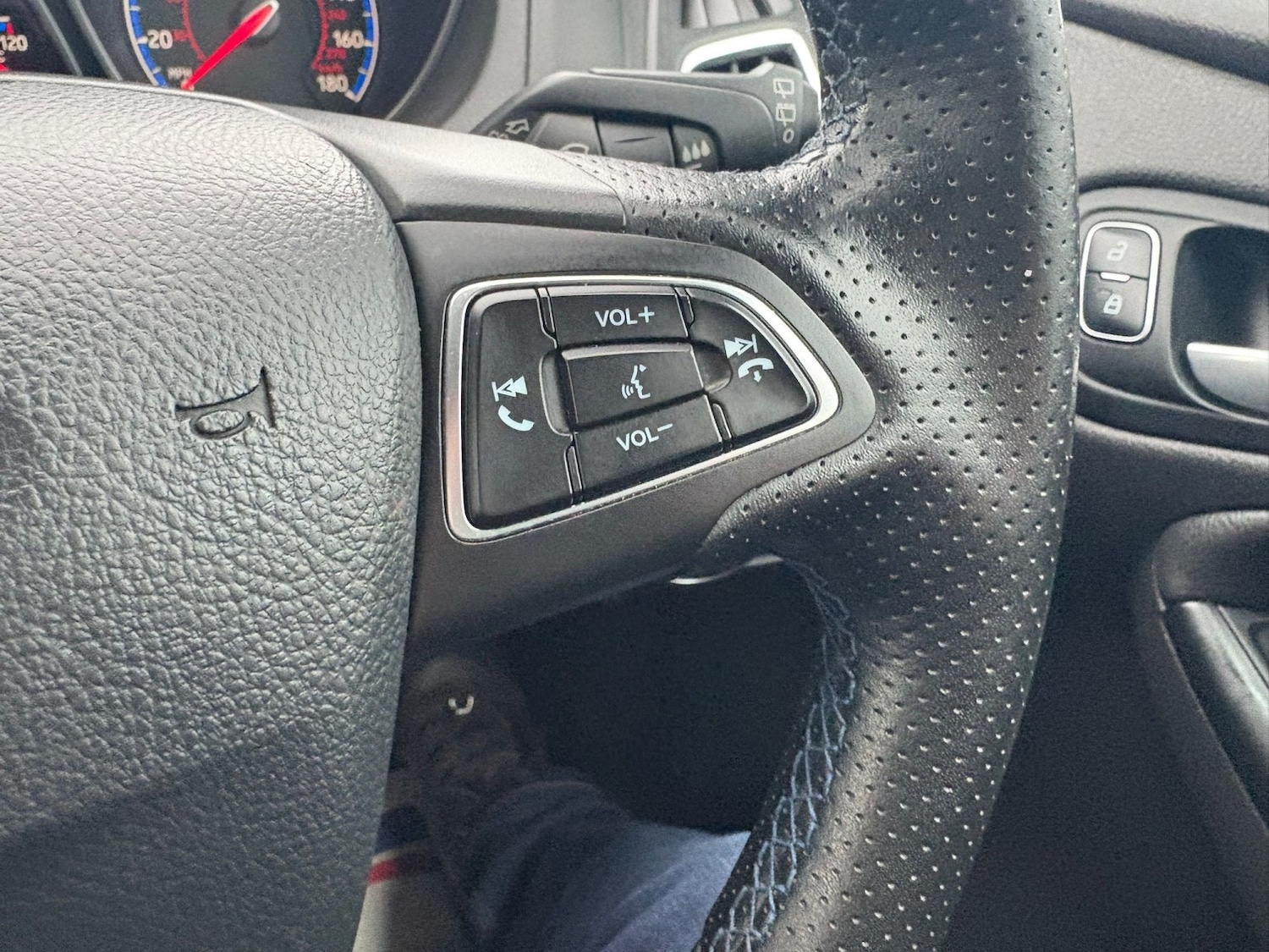 Used Ford Focus 2016 for sale - 76455390: Photo 18