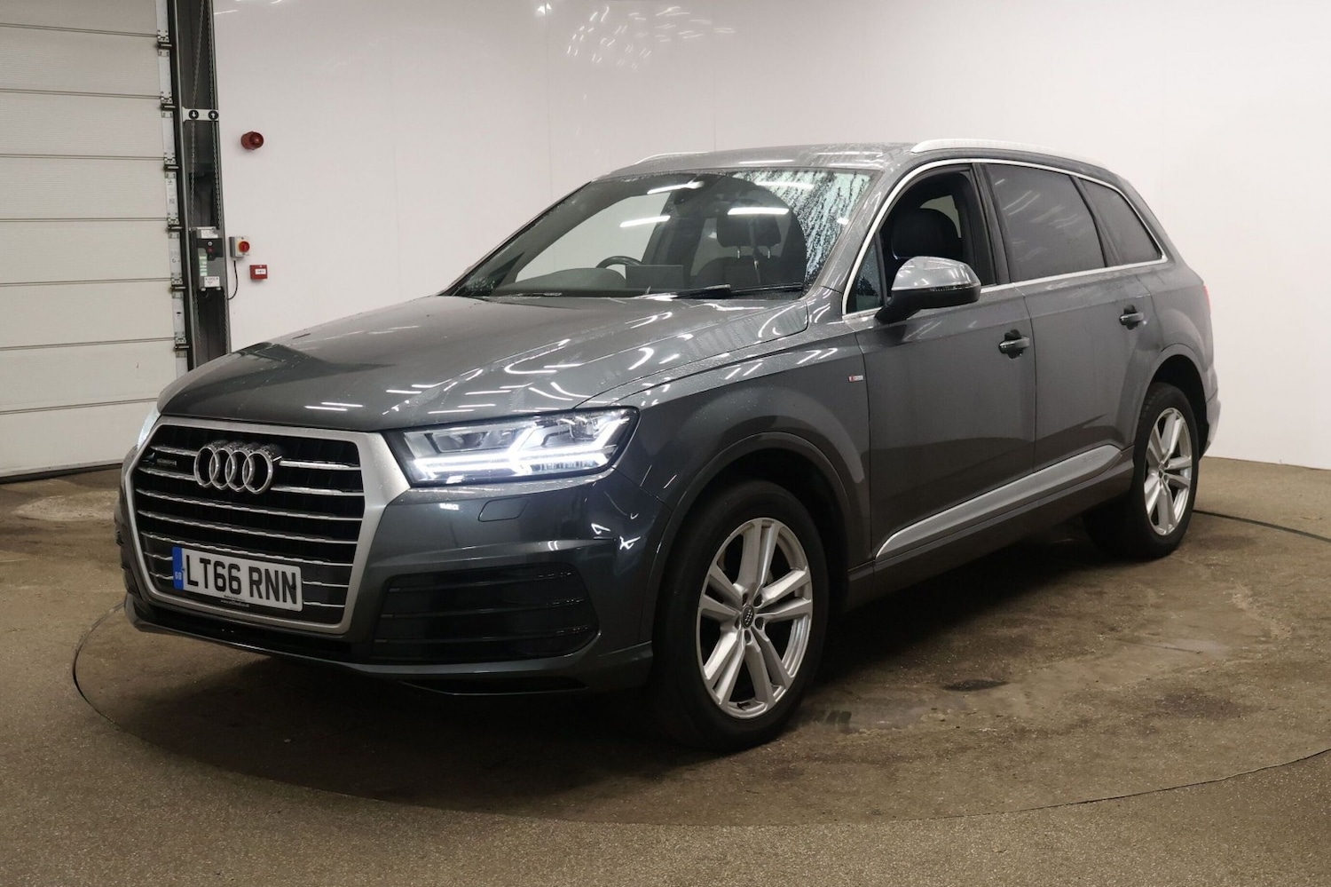Used Audi Q7 2016 for sale - 77584461: Photo 8