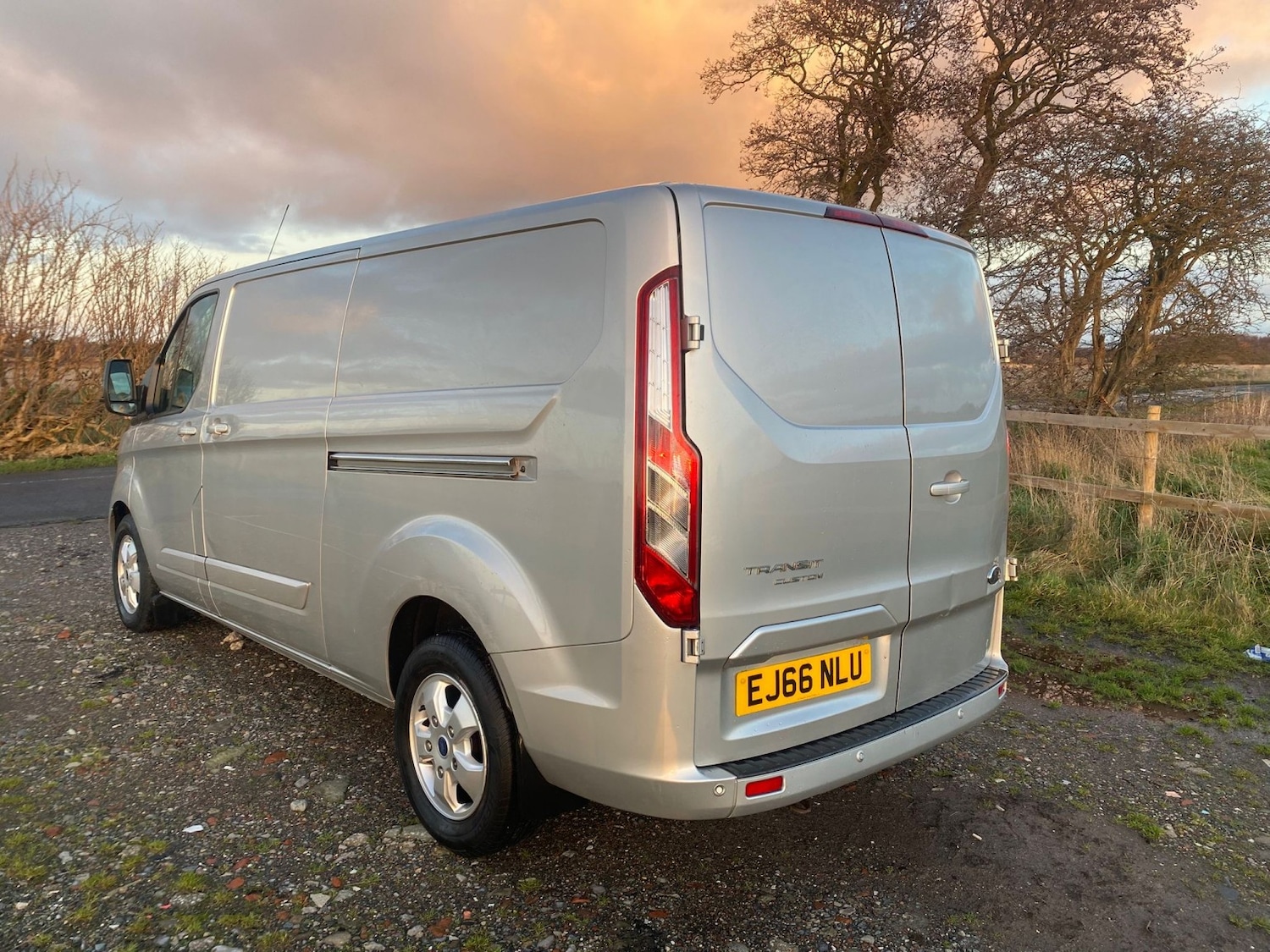 Used Ford Transit Custom 2016 for sale - 77459954: Photo 3