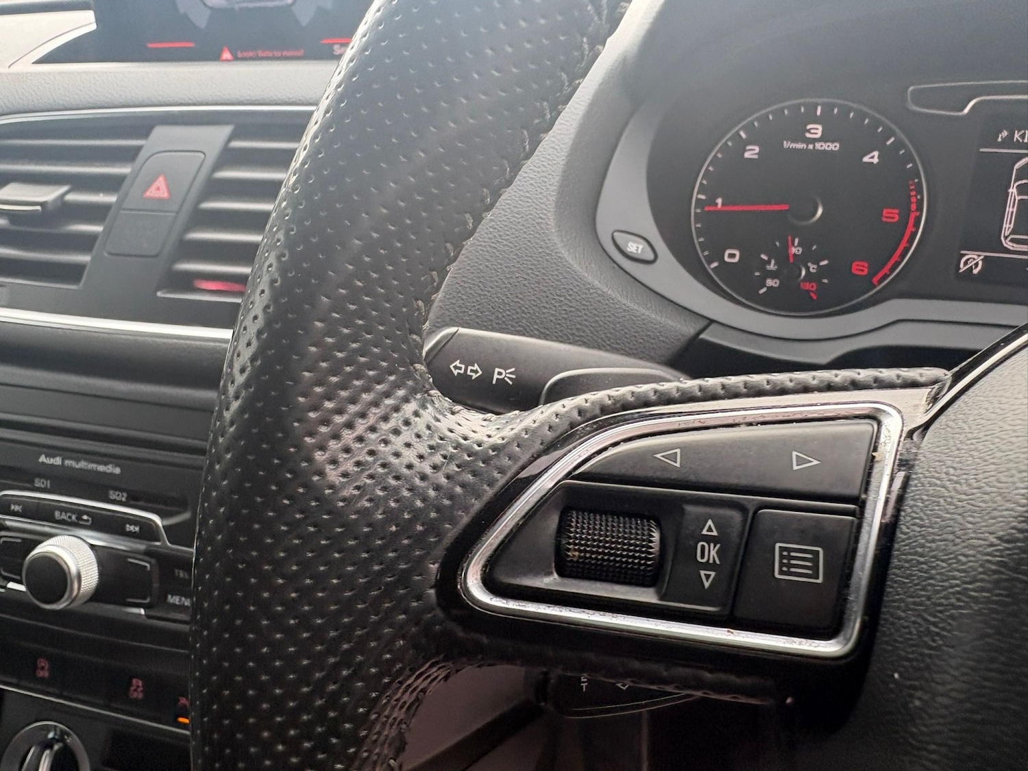 Used Audi Q3 2014 for sale - 77822330: Photo 18