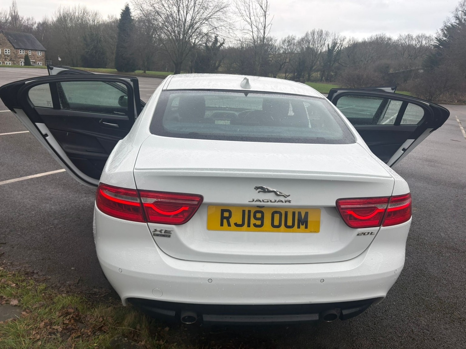 Used Jaguar XE 2019 for sale - 77478035: Photo 11