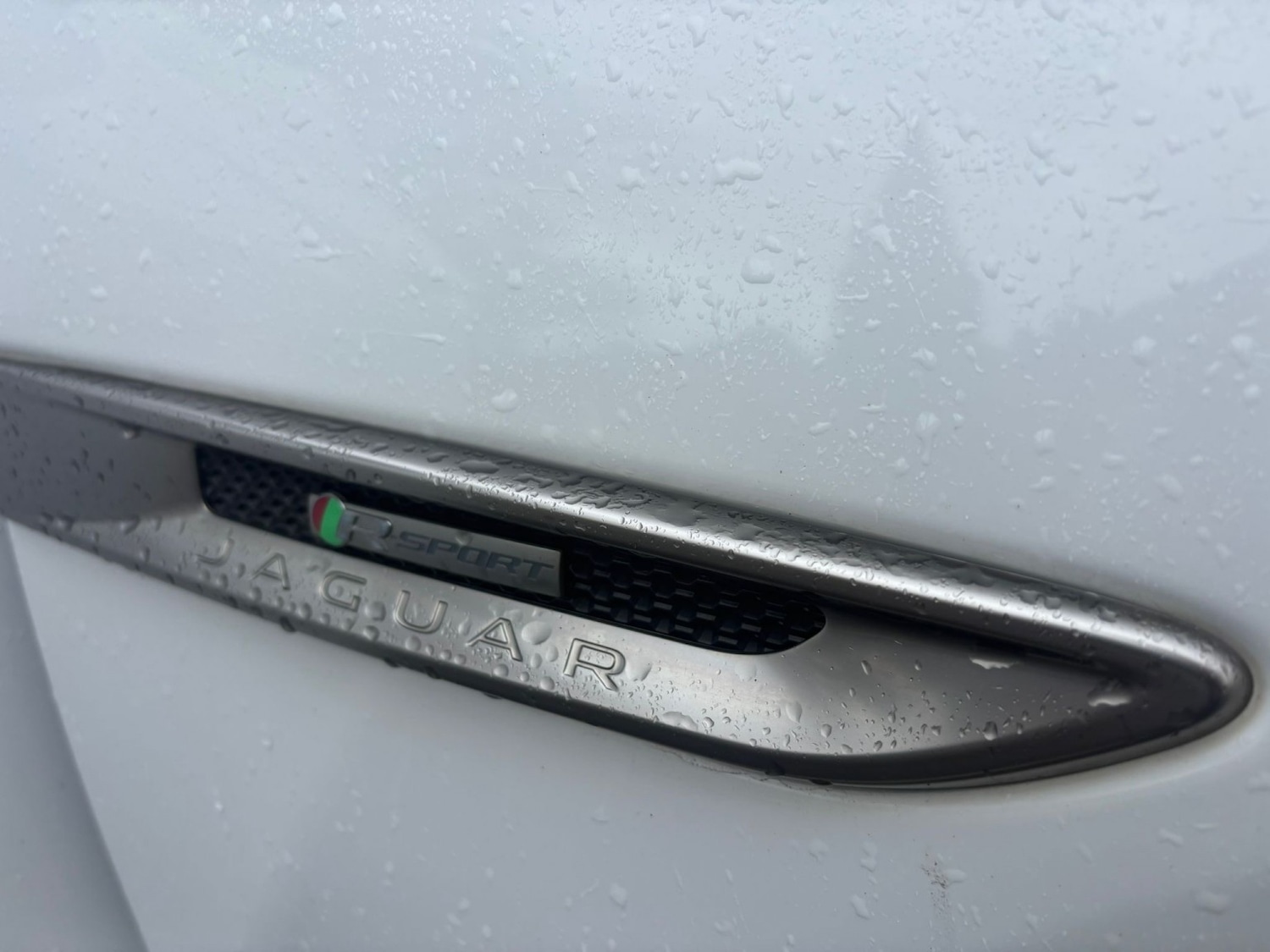 Used Jaguar XE 2019 for sale - 77478035: Photo 19