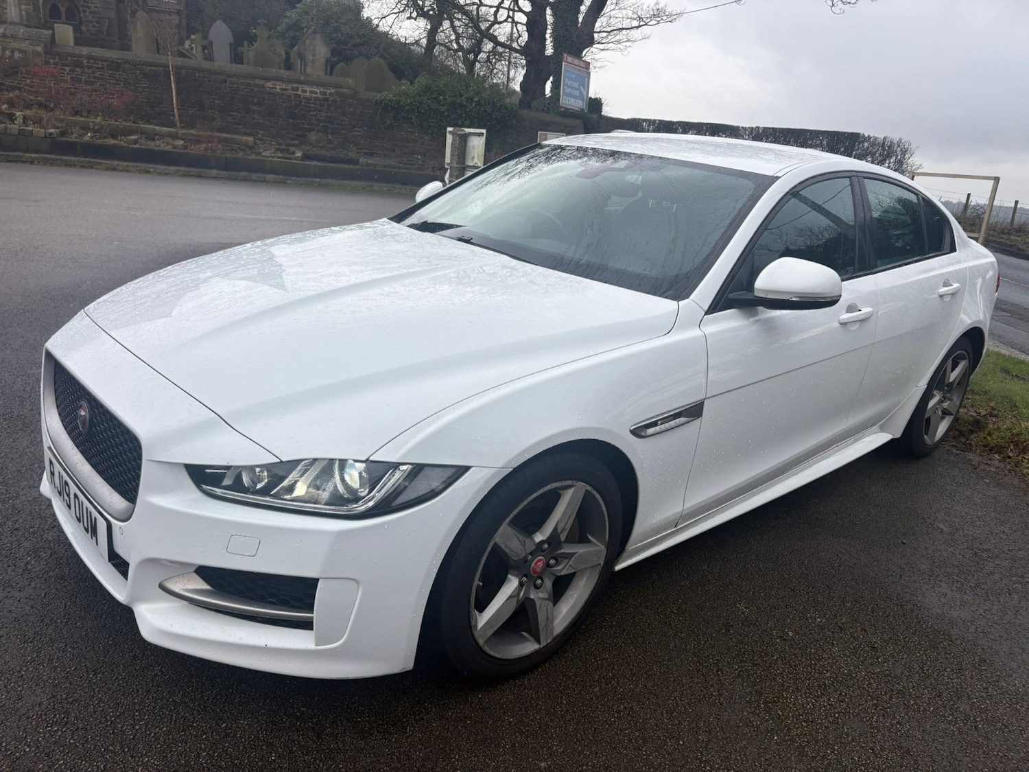 Used Jaguar XE 2019 for sale - 77478035: Photo 2