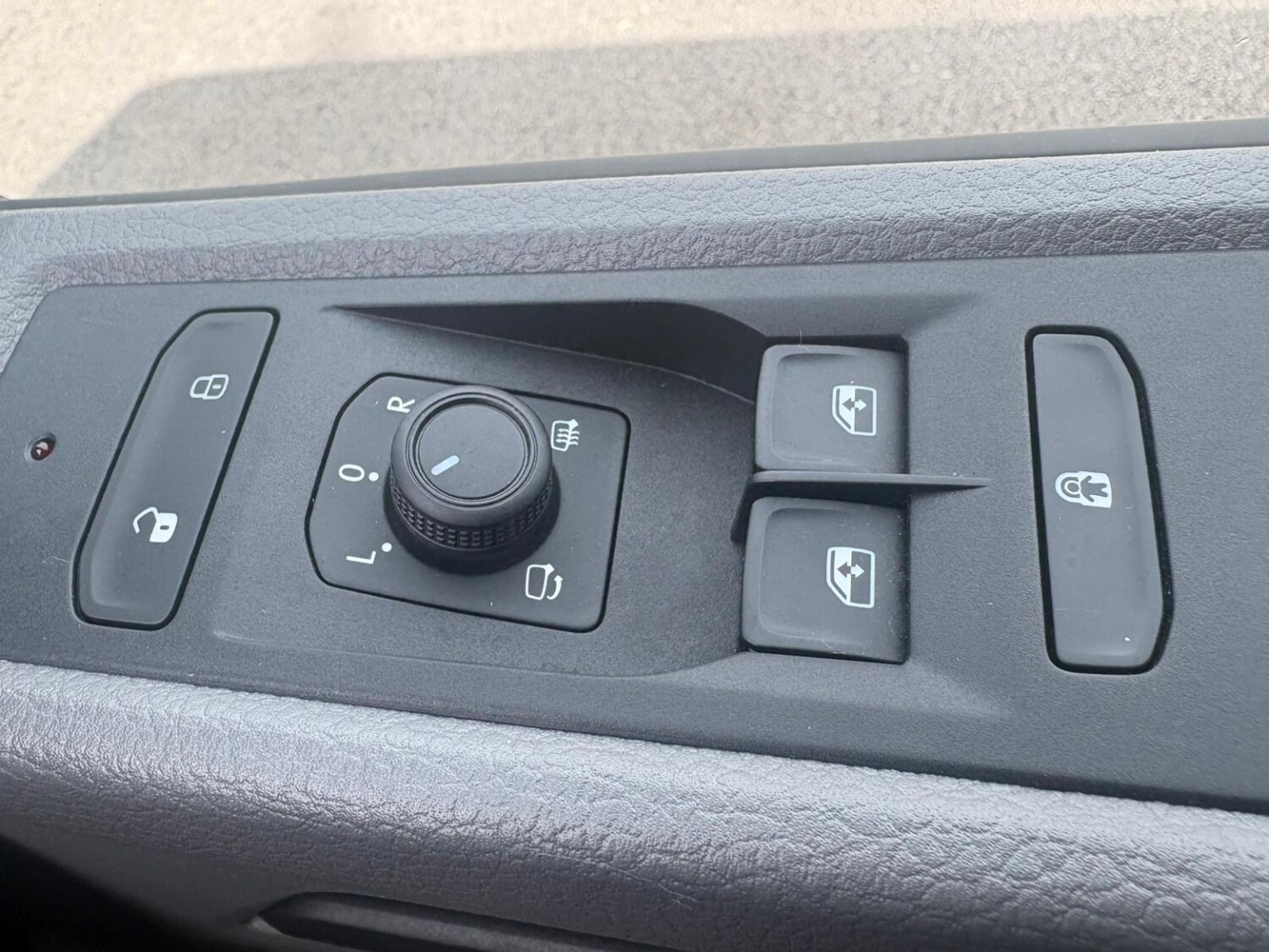 Used Volkswagen Transporter 2023 for sale - 78182960: Photo 22