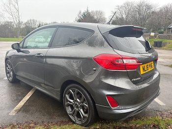 Used Ford Fiesta 2018 for sale - 77189256: Photo