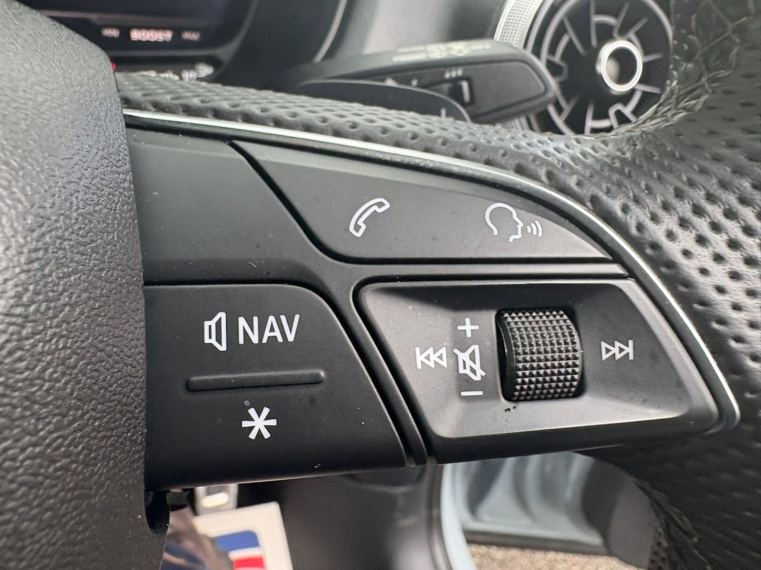 Used Audi Q2 2023 for sale - 76455381: Photo 33