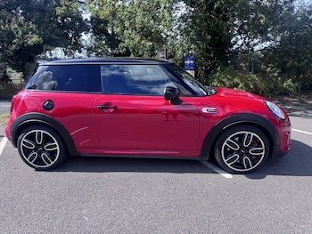 Used MINI Hatch 2018 for sale - 79400737: Photo