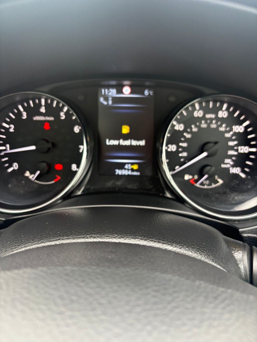 Used Nissan Qashqai 2015 for sale - 77438378: Photo 14